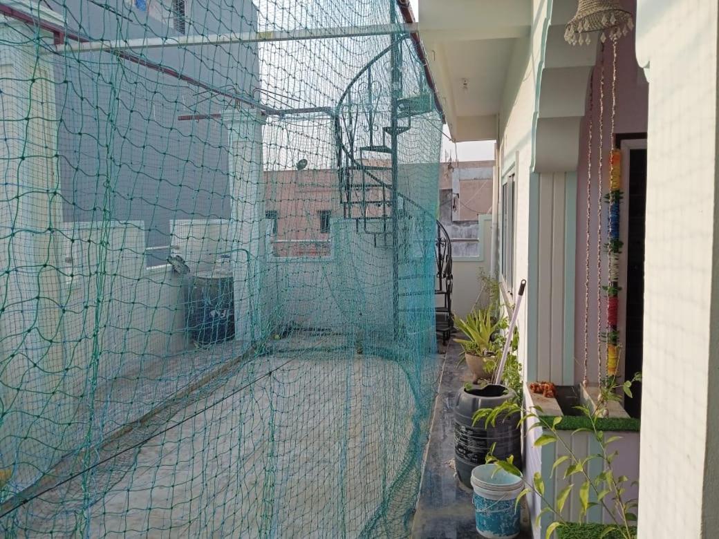 Dziire Service Apartment Hyderabad Luaran gambar